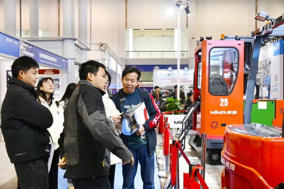 米瑪電動叉車展會7.jpg
